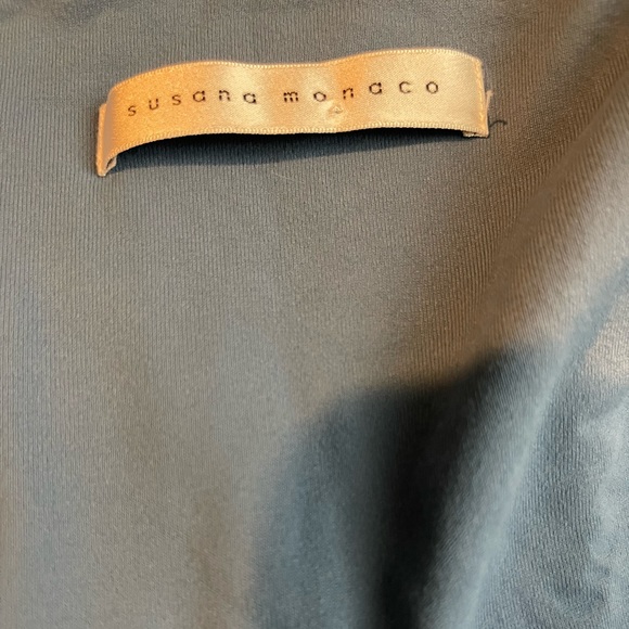 Susana Monaco Empire Waist Deep V Top Size Medium - Picture 7 of 10